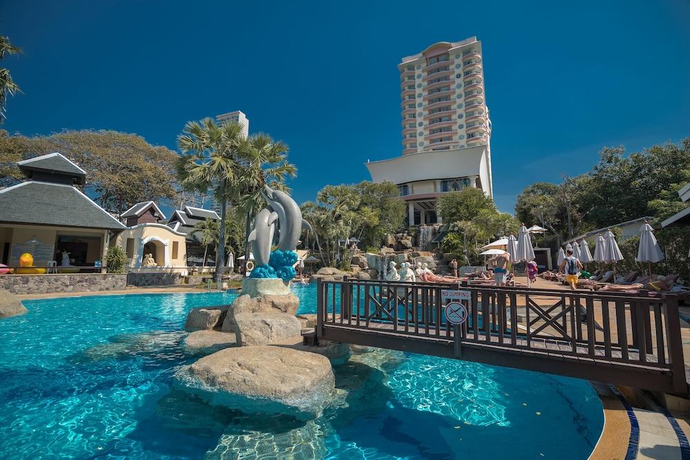 Hotel Long Beach Garden Hotel & Pavilion