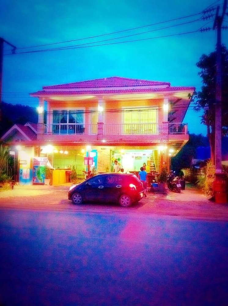 Grand House