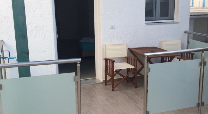 Hotel Socrates Apartments & Restaurant