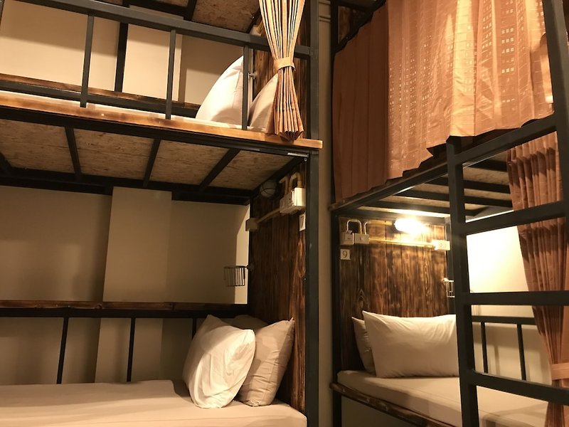 Hotel A2Sea Jomtien Pattaya Hotel & Hostel