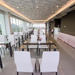 Sejur The Sila Sriracha vacanta Si Racha