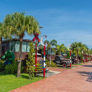 Hotel Apinya Resort Bangsaray cazare Sattahip