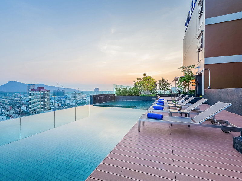 Hotel Somerset Harbourview Sri Racha