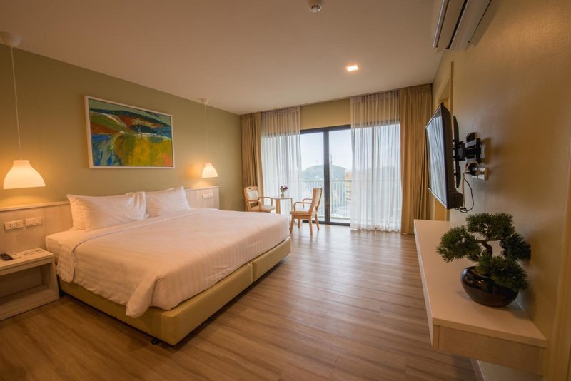 Hotel Porestva Hotel Sriracha