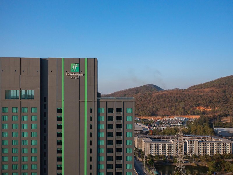 Hotel Holiday Inn & Suites Siracha Laemchabang