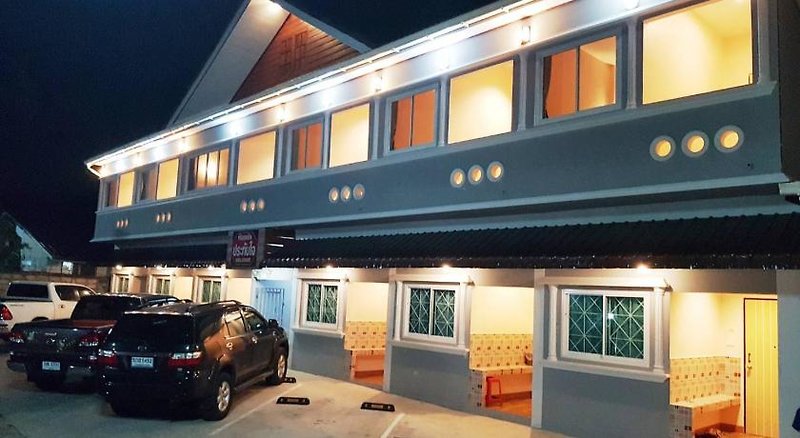 Pratubjai Hotel