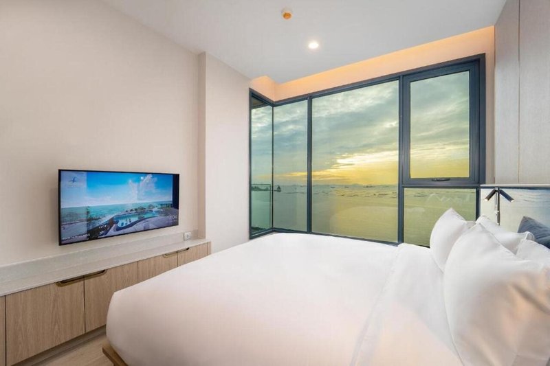 S Sriracha Hotel And Residence