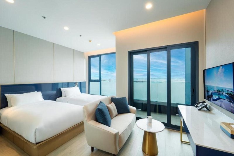 S Sriracha Hotel And Residence