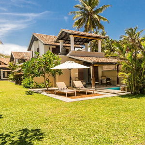 Hotel Nyne Hotels The Muse Bentota cazare Bentota