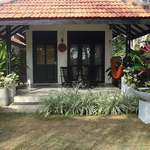 Hotel Seagulls Beach & Garden Cabanas cazare Tangalle