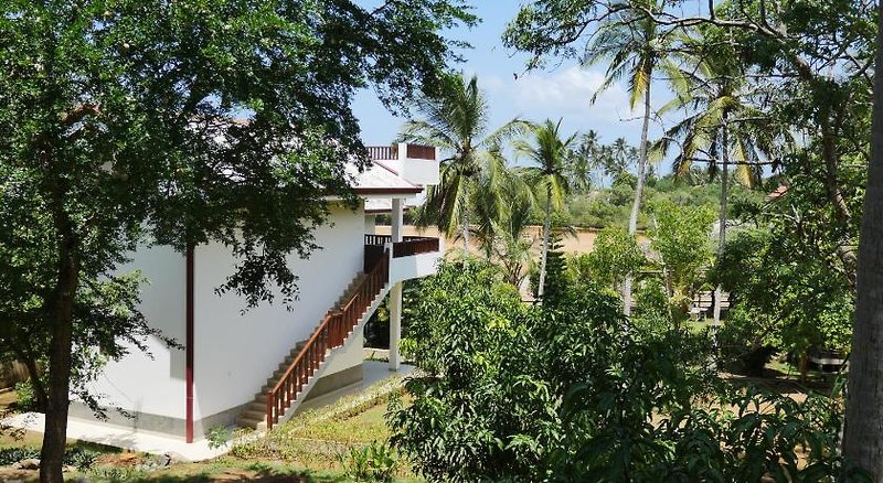 Hideaway Lodge