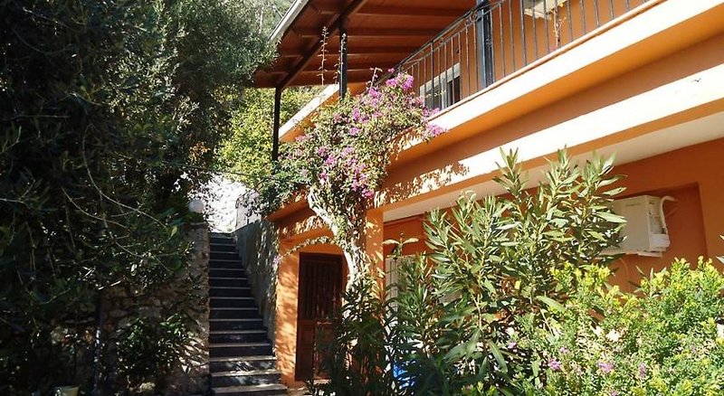 Joanna Sea View Apartments