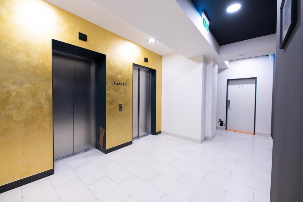 Post 120 Suites