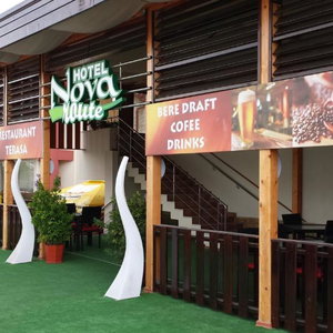 Hotel Hostel Nova Route cazare Mamaia