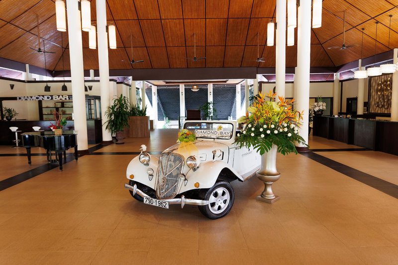 Diamond Bay Resort & Spa