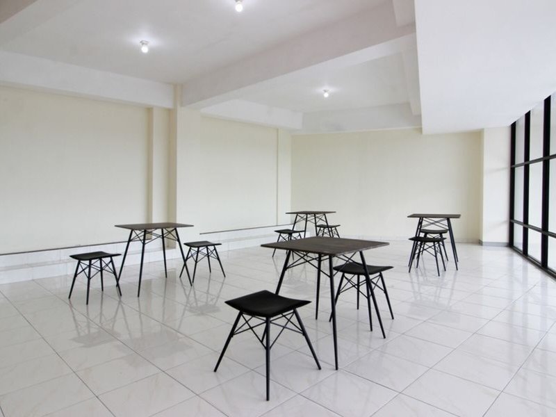 Hotel Reddoorz Near Malioboro Mall 2