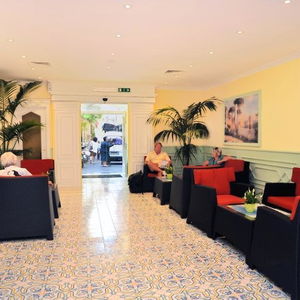 Hotel Hotel Astoria Sorrento cazare British Columbia