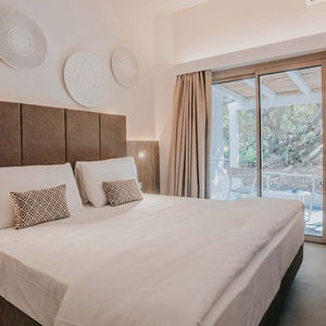 Hotel Amasea Resort cazare San Teodoro