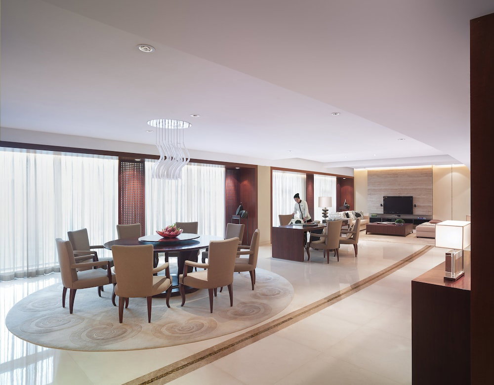 Hotel New World Wuhan Hotel