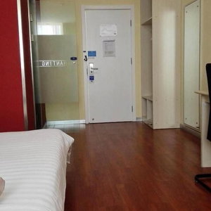 Hotel Mercure Qingdao Downtown cazare Qingdao
