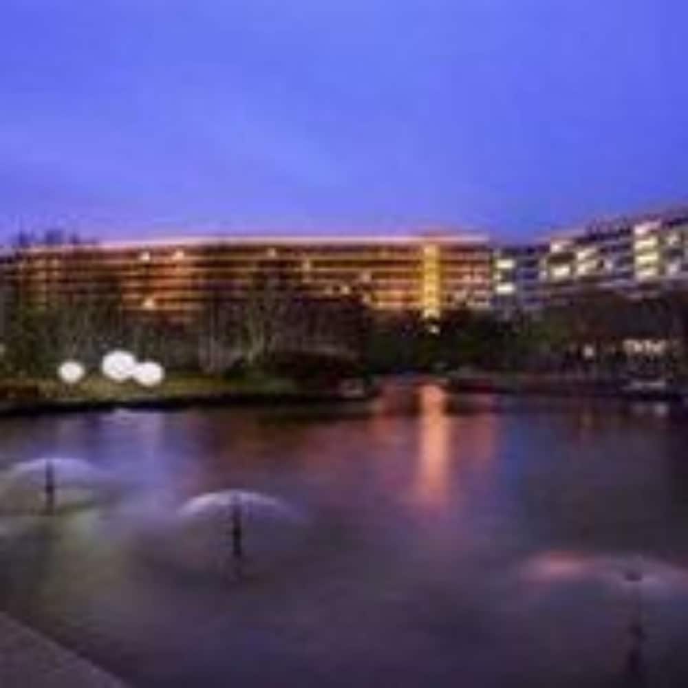 Hotel Wyndham Grand Qingdao