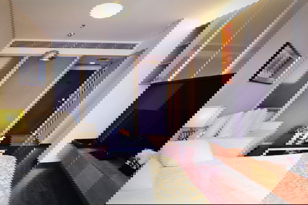 Hotel Qingdao Housing International Hotel