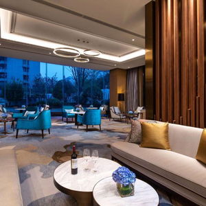 Hotel Ramada Plaza By Wyndham Wuhan Huangpi cazare Wuhan