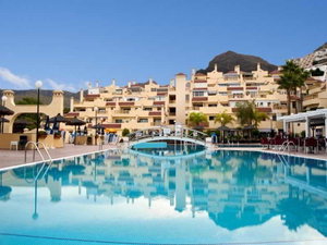 Hotel Ramada Residences By Wyndham Costa Adeje cazare Gandia