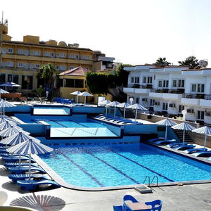 Sejur Sand Beach Resort Hurghada vacanta Hurghada Town