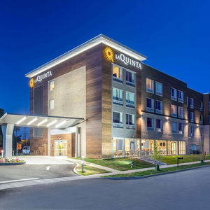 Hotel La Quinta Inn & Suites By Wyndham Bloomington cazare Bloomington