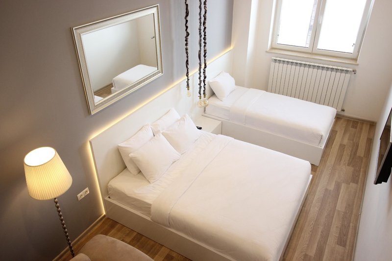 Maxela Apartments