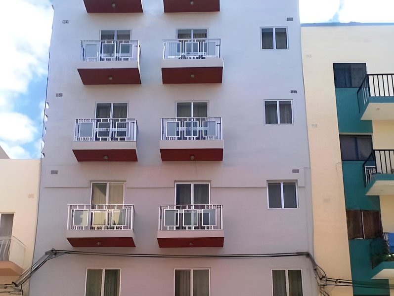 Hotel For Rest Aparthotel