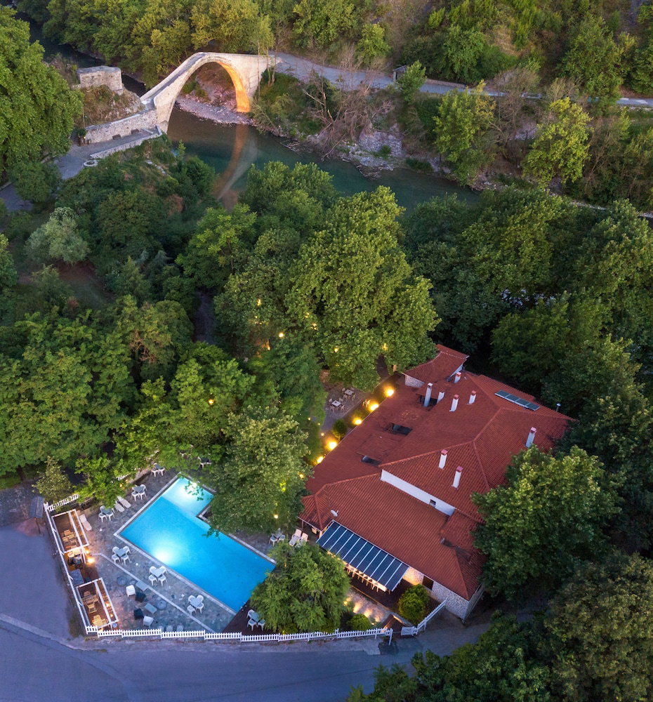 Hotel Gefyri