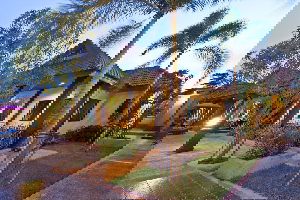 Hotel Rose Bay Resort