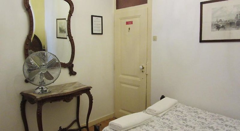 Hotel Bed & Breakfast Self Catering Family Macedo