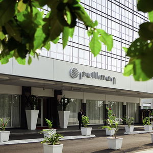 Hotel Pullman Kinshasa Grand Hotel cazare Benicassim