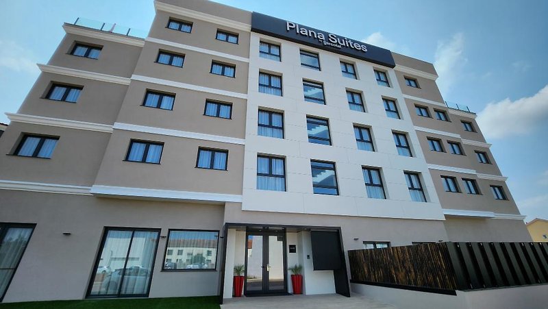 Sercotel Plana Suites