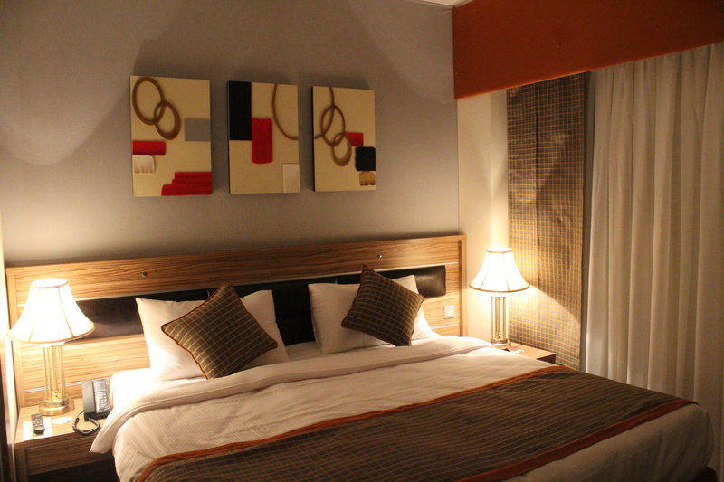 Hotel Golden Tulip Al Shakreen