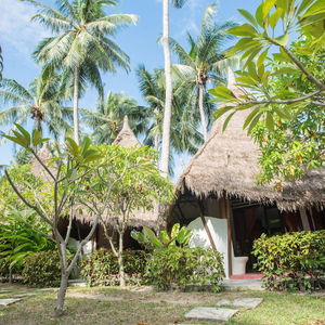 Hotel B52 Beach Resort cazare Ko Pha Ngan