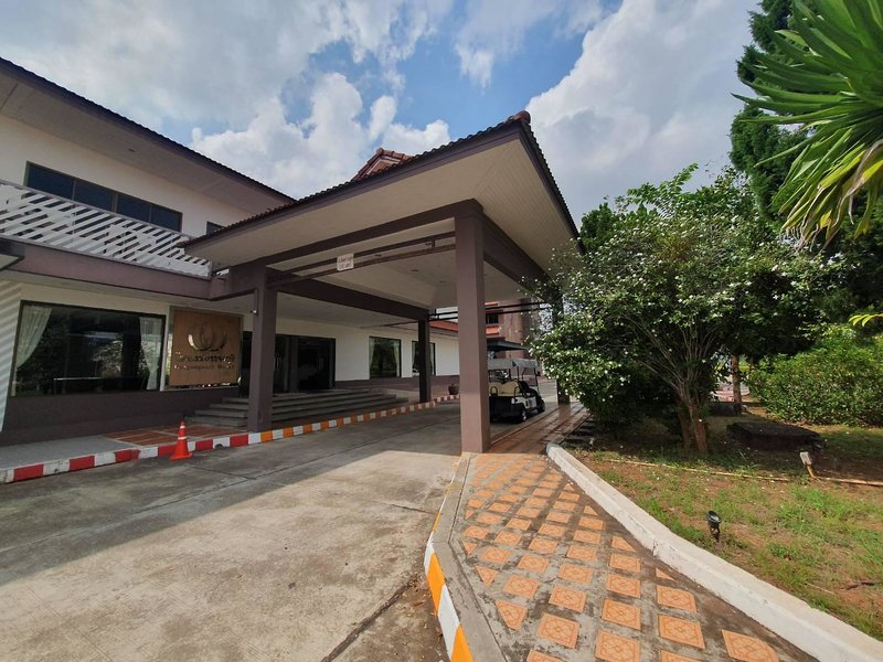 Hotel Bunjongburi Hotel