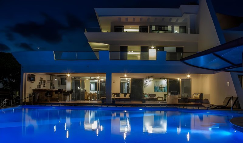 Hotel Seaclusion Diani House