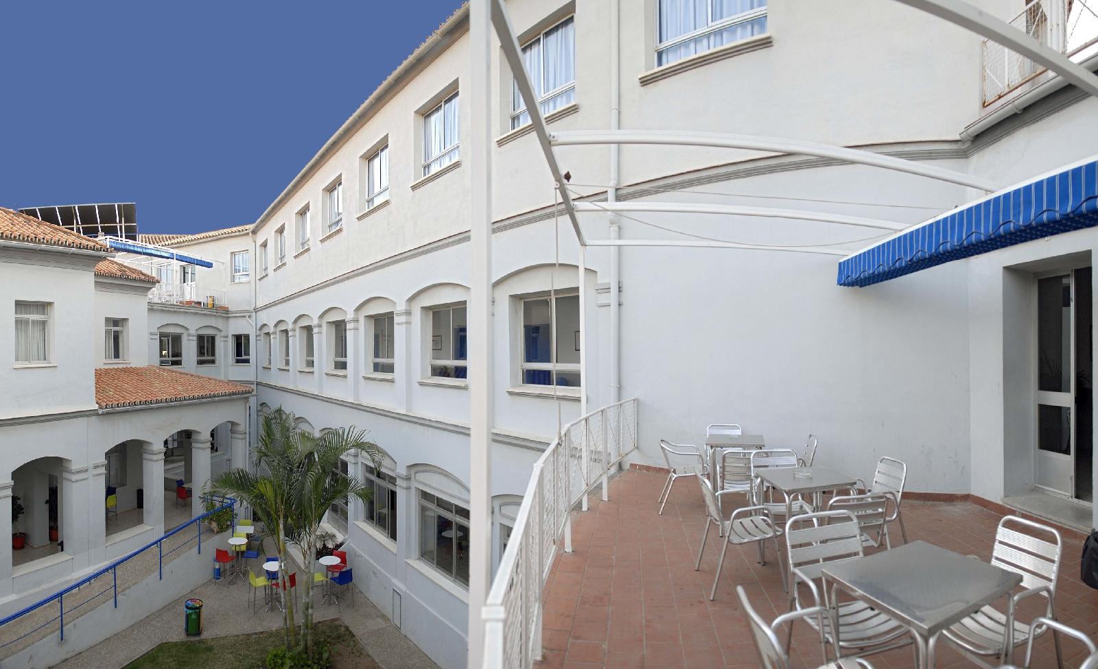 Malaga Inturjoven Youth Hostel