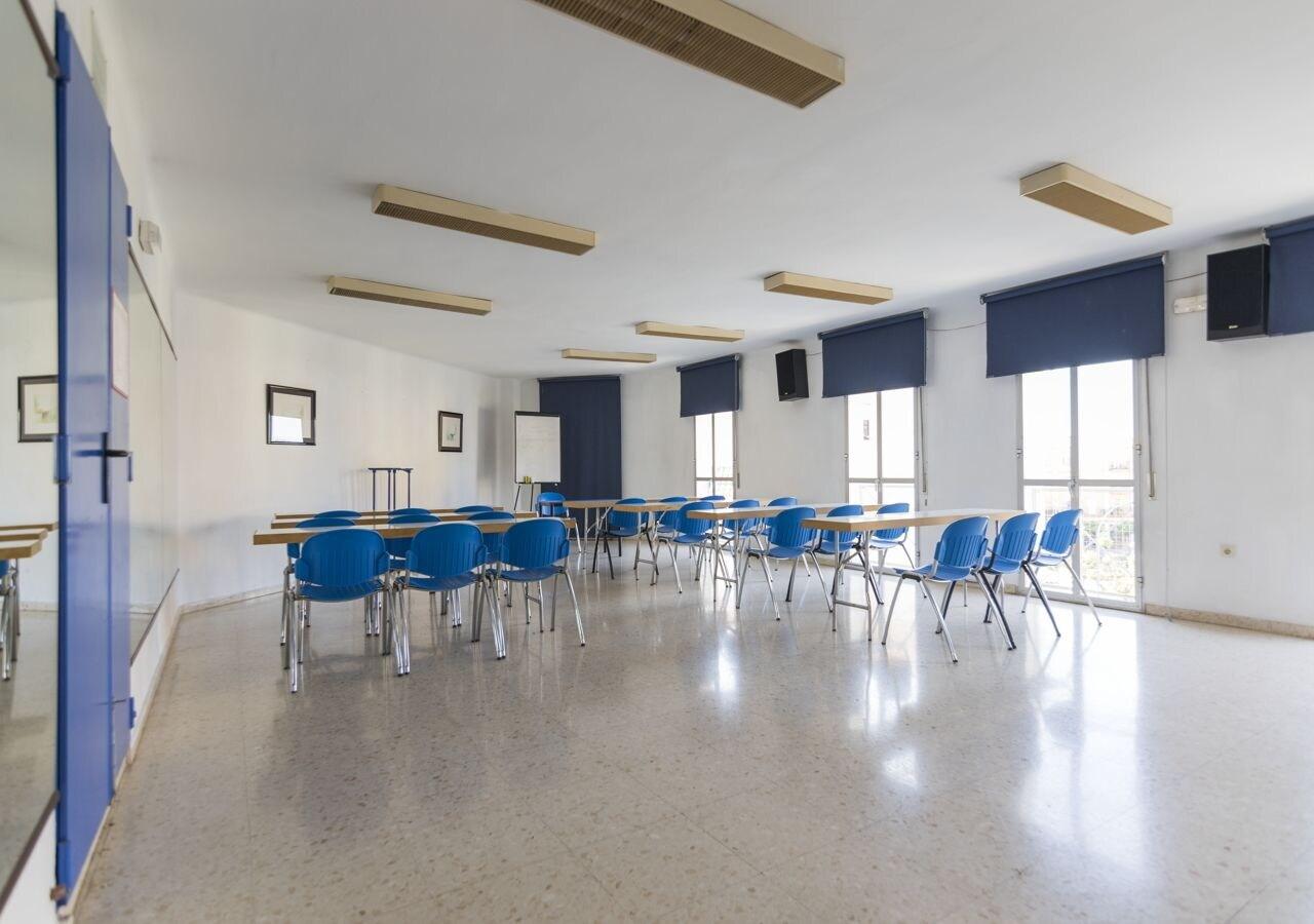 Malaga Inturjoven Youth Hostel