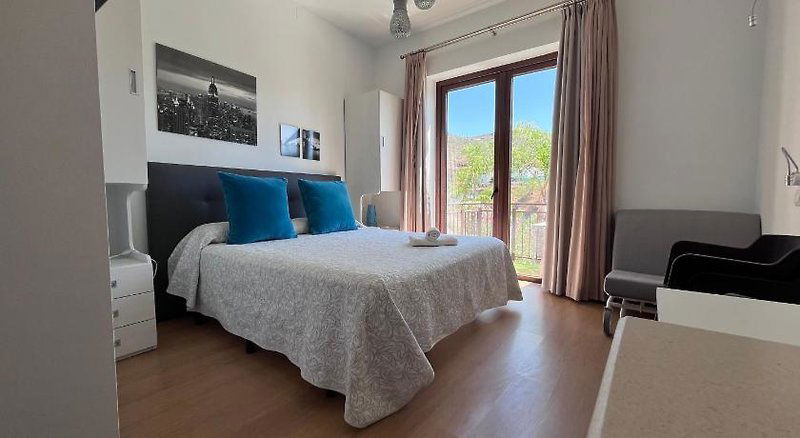 Hotel Balcones De Bentomiz