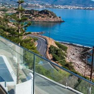 Hotel Ostria Apartments cazare Agios Nikolaos