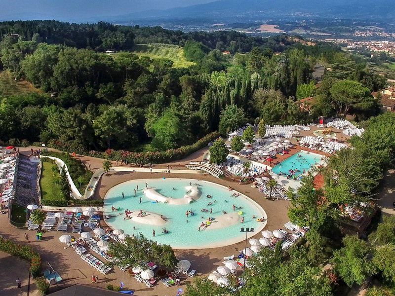 Hotel Hu Norcenni Girasole Village