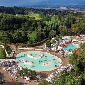 Hotel Hu Norcenni Girasole Village cazare Incisa in Val d'Arno