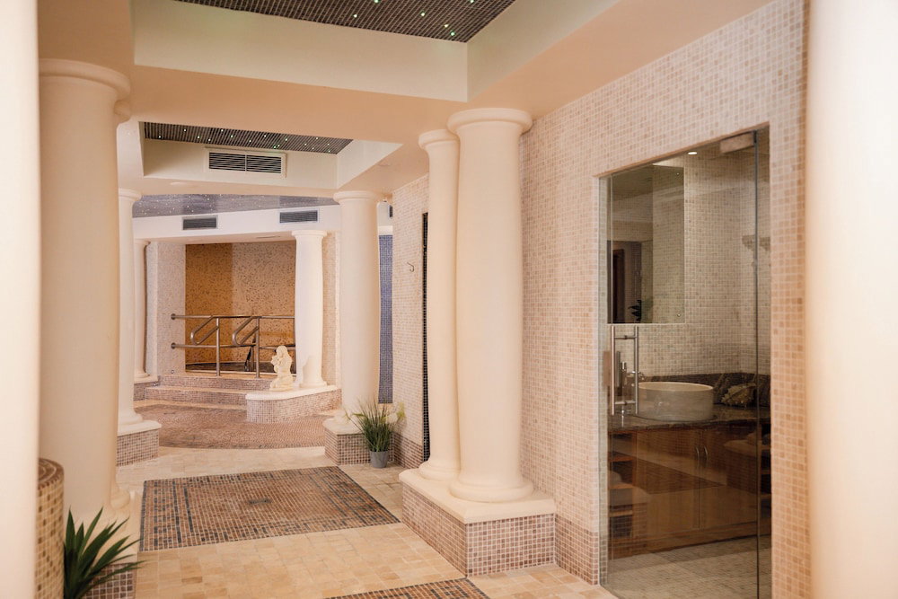Hotel Villa Rose Hotel & Spa