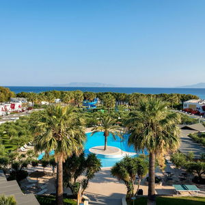 Sejur Alex Beach Hotel & Bungalows vacanta Theologos