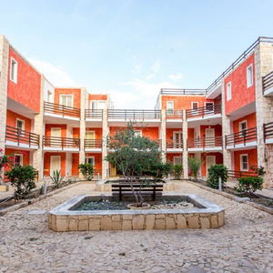 Hotel Hotel Estoril & Apartments cazare Sal Rei